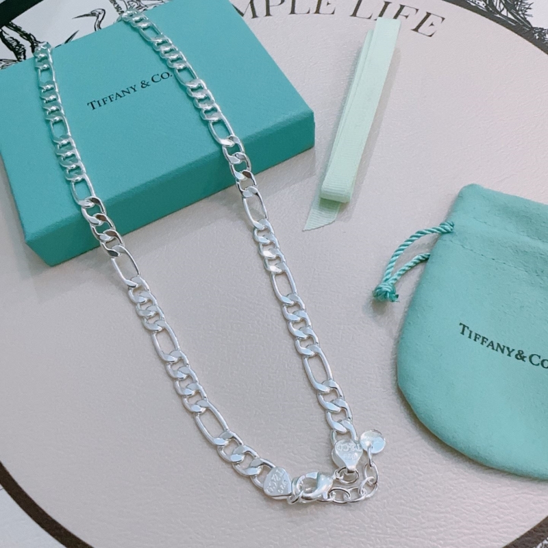 T*f*ny necklaces